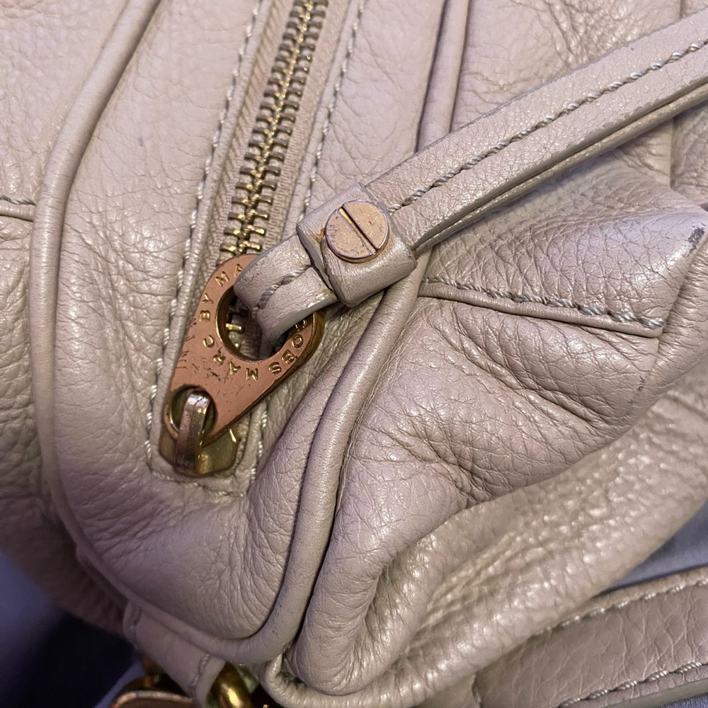 Marc by Marc Jacobs Taupe Baby Groove Bag - Picture 8 of 10